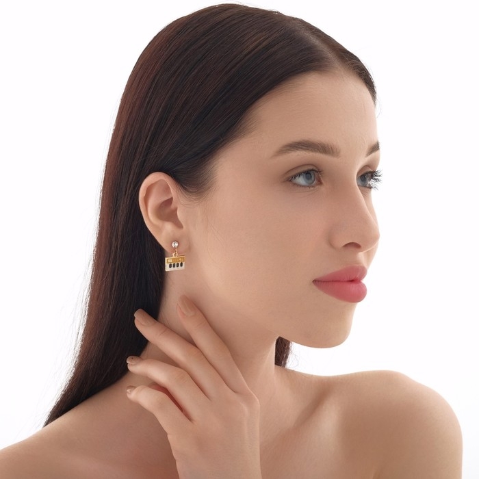 Серьги эмаль «Клавиши и гитара» висячие, цветные в золоте Серьги эмаль «Клавиши и гитара» висячие, цветные в золоте