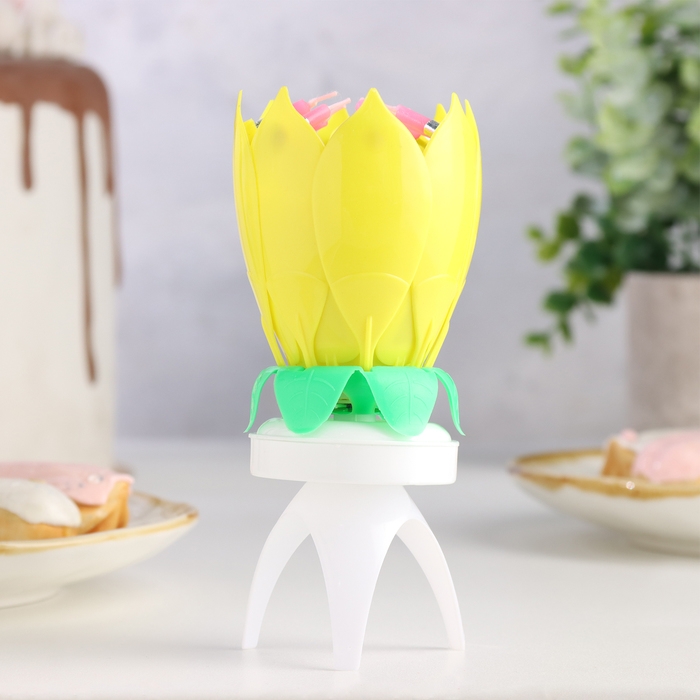 Свеча для торта музыкальная  Свеча для торта музыкальная "Тюльпан", крутящаяся, жёлтая, 14,5×6 см