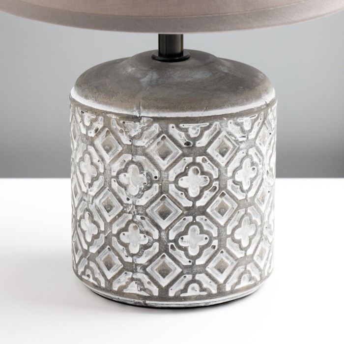 Настольная лампа Настольная лампа "Лореа" E14 40Вт серый 20х20х31 см RISALUX