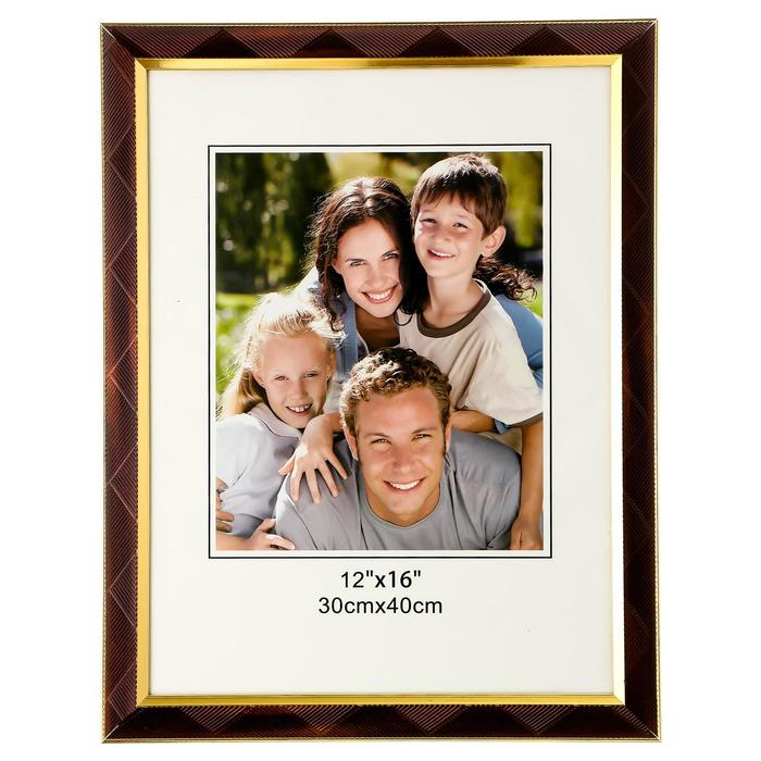 Фоторамка пластик 30х40 см Фоторамка пластик 30х40 см "Линии-диагональ на шоколаде, двойная золотая рамка" 44,7х34,8 см 53759