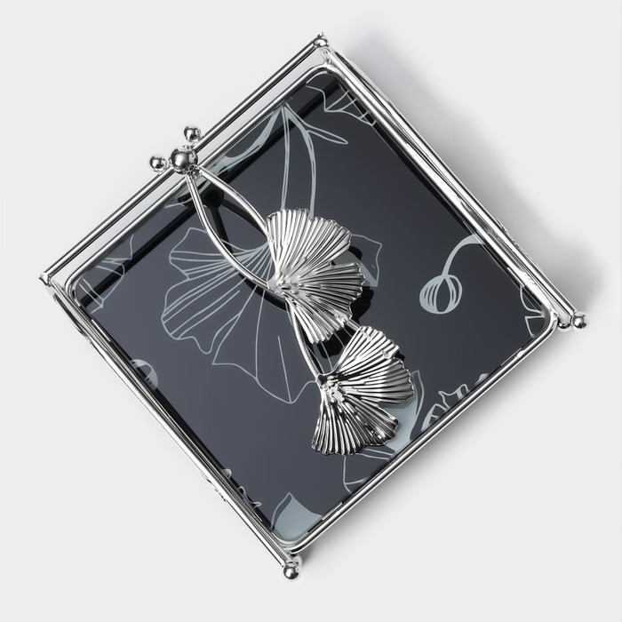 Салфетница «Цветы», 15×15×8,5 см, цвет серебряный Салфетница «Цветы», 15×15×8,5 см, цвет серебряный