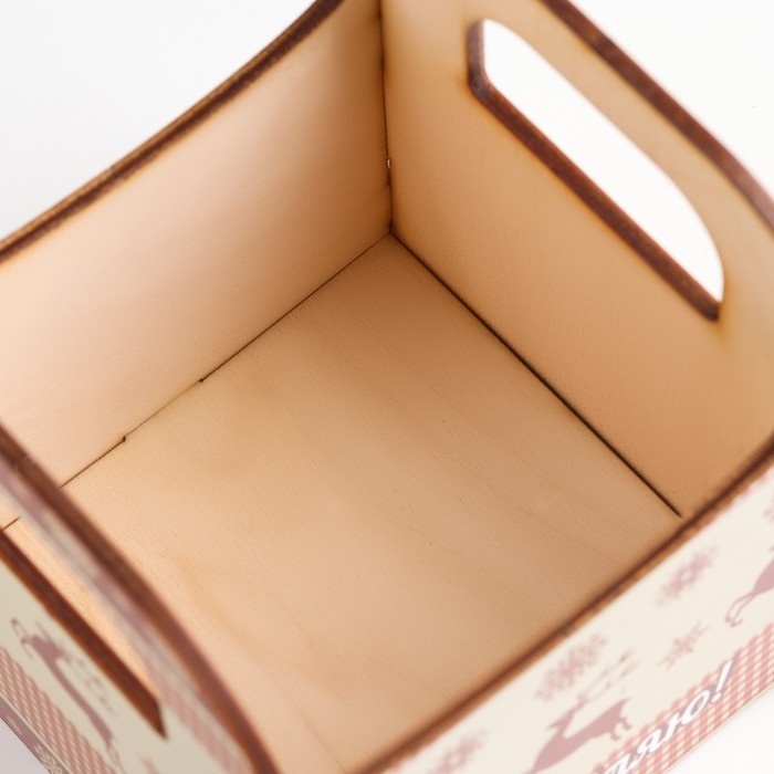 Кашпо деревянное  Кашпо деревянное "Олени новогодние, Поздравляю!", 10×10.5×11 см