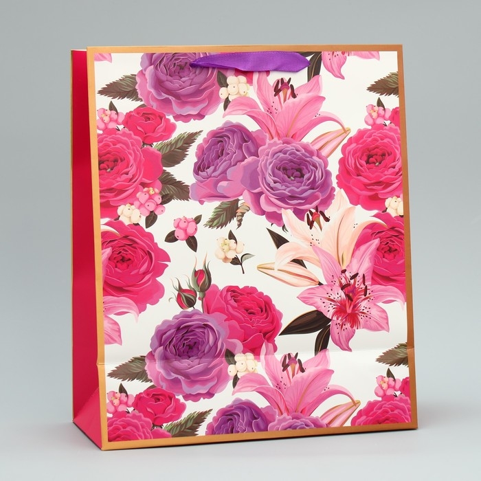 Пакет подарочный, упаковка, «Самой нежной», 30.5 х 25.4 х 12.7 см Пакет подарочный, упаковка, «Самой нежной», 30.5 х 25.4 х 12.7 см