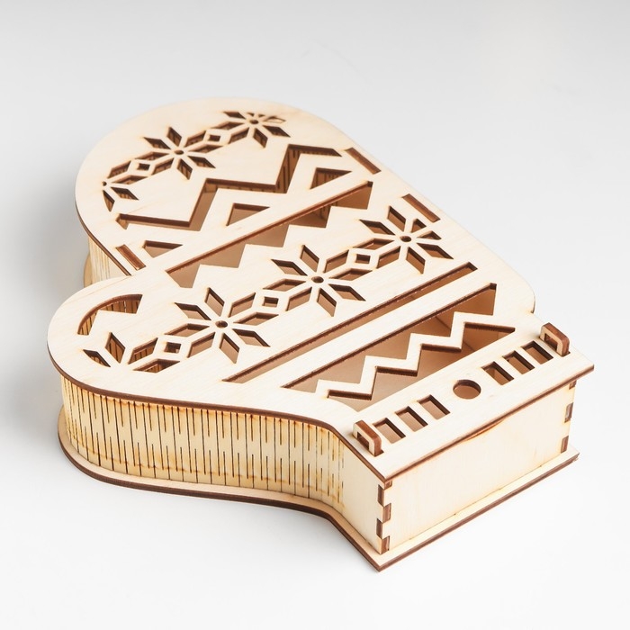 Шкатулка  Шкатулка "Варежка" 21х16х5 см