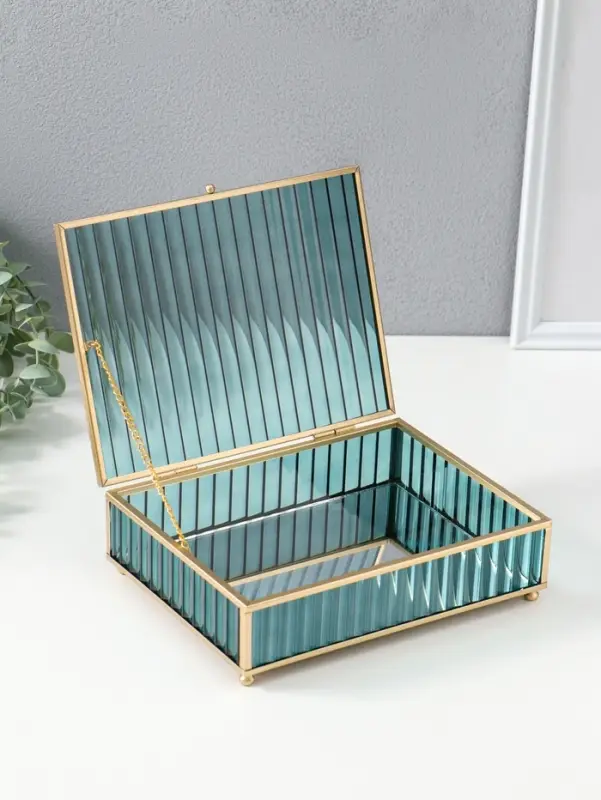 Шкатулка стекло с металлическим каркасом  "Линии" голубая 17х21,5х6,5 см