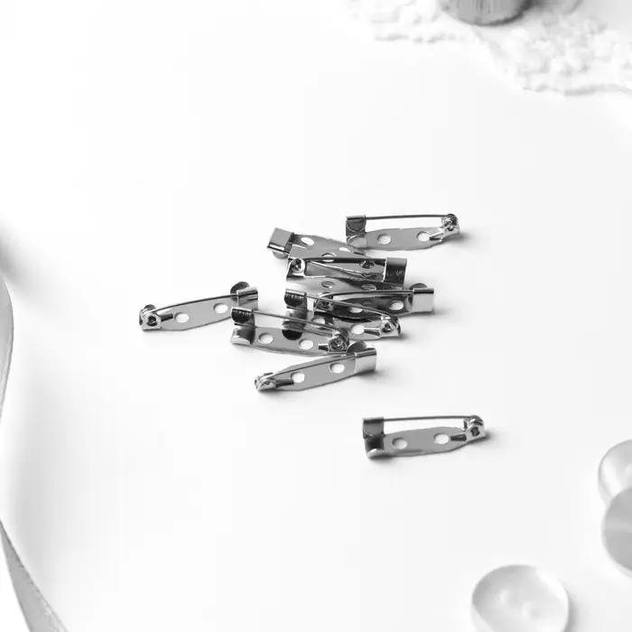 Основа для броши, 2 отверстия, 20 мм, 10 шт., цвет серебряный