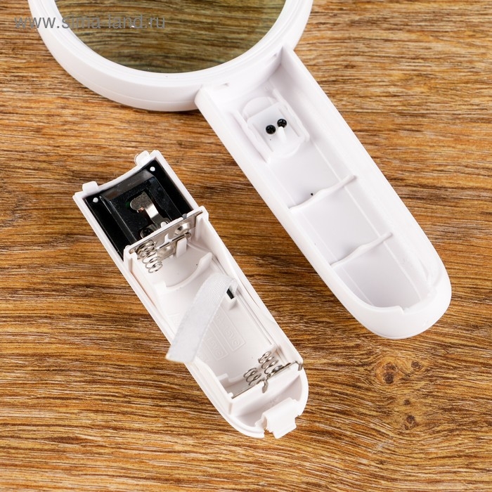 Лупа 3х, d=7,5см, с подсветкой, 3 ААА, белая Лупа 3х, d=7,5см, с подсветкой, 3 ААА, белая