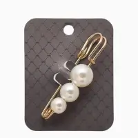 Булавка &laquo;Три жемчужины&raquo;, 6 см, белая в золоте