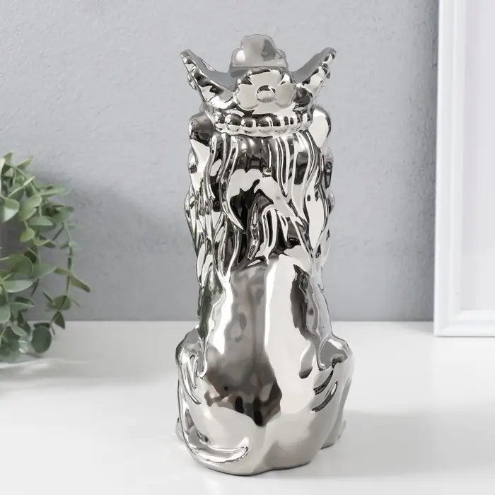 Фигурка керамика &laquo;Лев в короне&raquo;, серебро, 17&times;12&times;26 см