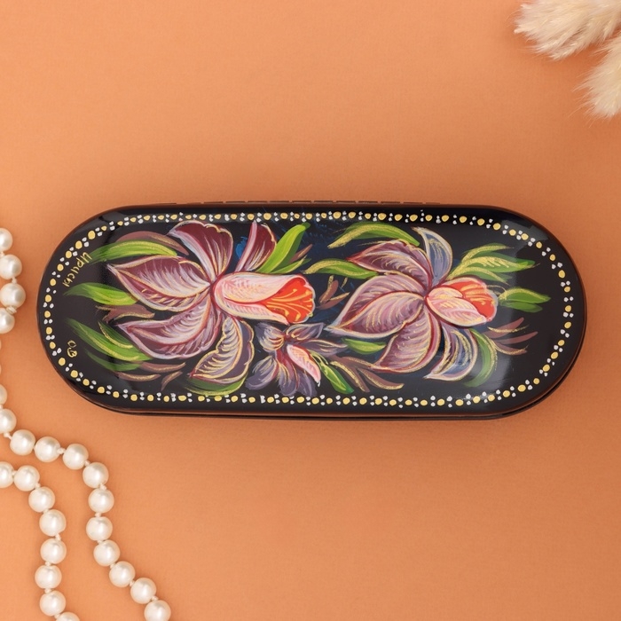 Очечник Очечник "Ирис", чёрный, 17х7 см