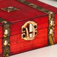 Шкатулка для украшений &laquo;Сундучок. Герцог&raquo;, дерево, состаренная, с заклёпками 5.5&times;13&times;10.2 см