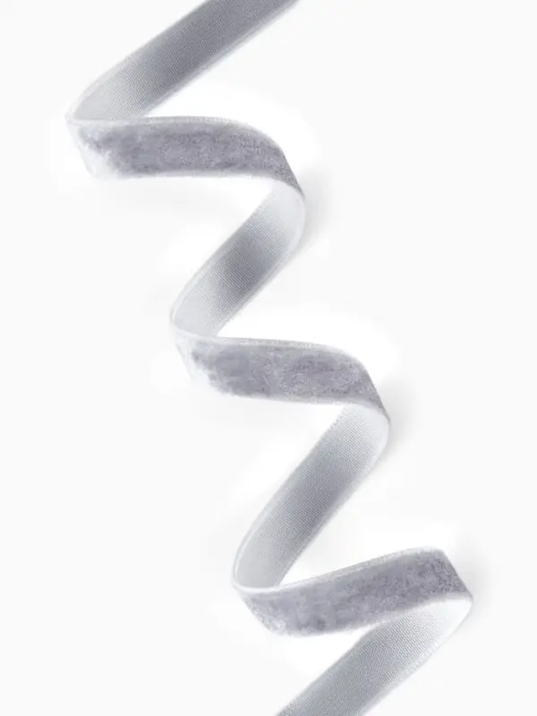 Лента бархатная, 10 мм, 18&plusmn;1 м, серая №184