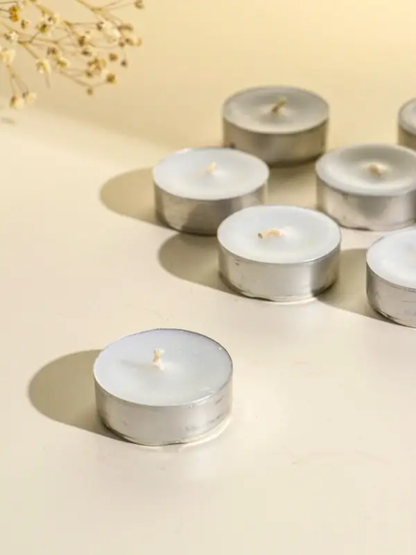 Набор чайных свечей 50 шт, d 37 мм, 15 гр, 3 часа горения Набор чайных свечей 50 шт, d 37 мм, 15 гр, 3 часа горения