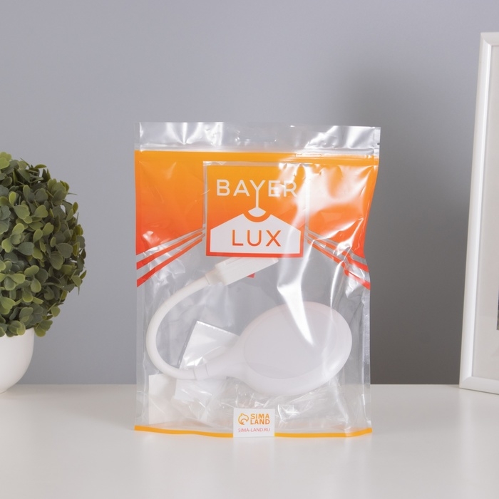 Бра в розетку "Джойс" LED 7Вт белый 1,5х12х31 см