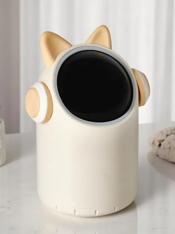 Ведро для мусора сенсорное, 2 л, в ушах и наушниках, бежевое Ведро для мусора сенсорное, 2 л, в ушах и наушниках, бежевое