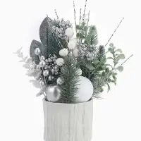 Новогодняя композиция на стол &laquo;Зимнее волшебство. Величие&raquo; пластик, 24&times;10.5 см, белый