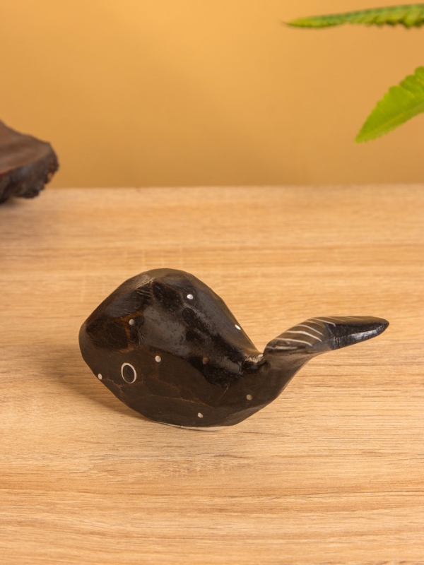 Сувенир «Кит», 13×5×7 +/- 1 см, дерево