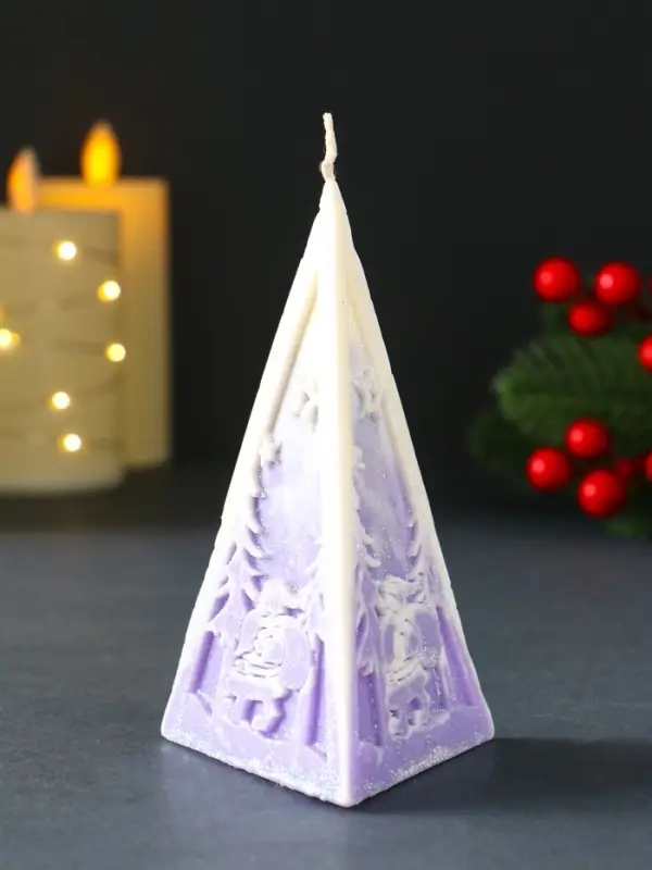 Свеча новогодняя пирамида Дед Мороз Свеча новогодняя пирамида Дед Мороз" 70х120 мм, фиолетовый