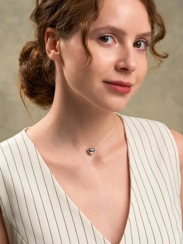 Кулон на леске &laquo;Сердце&raquo;, белый в серебре, 33 см