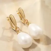 Серьги с жемчугом &laquo;Грейс&raquo;, пухлая капля, белые в золоте