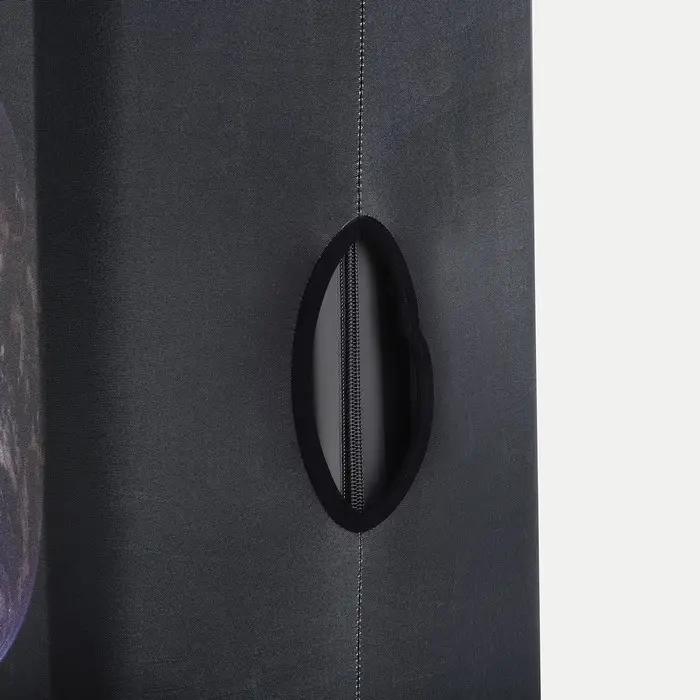 Чехол на чемодан M, цвет чёрный