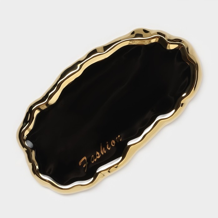 Чайная пара керамическая «Роскошь», 3 предмета: кружка 250 мл, блюдце 23,5×13 см, ложка, цвет чёрный Чайная пара керамическая «Роскошь», 3 предмета: кружка 250 мл, блюдце 23,5×13 см, ложка, цвет чёрный