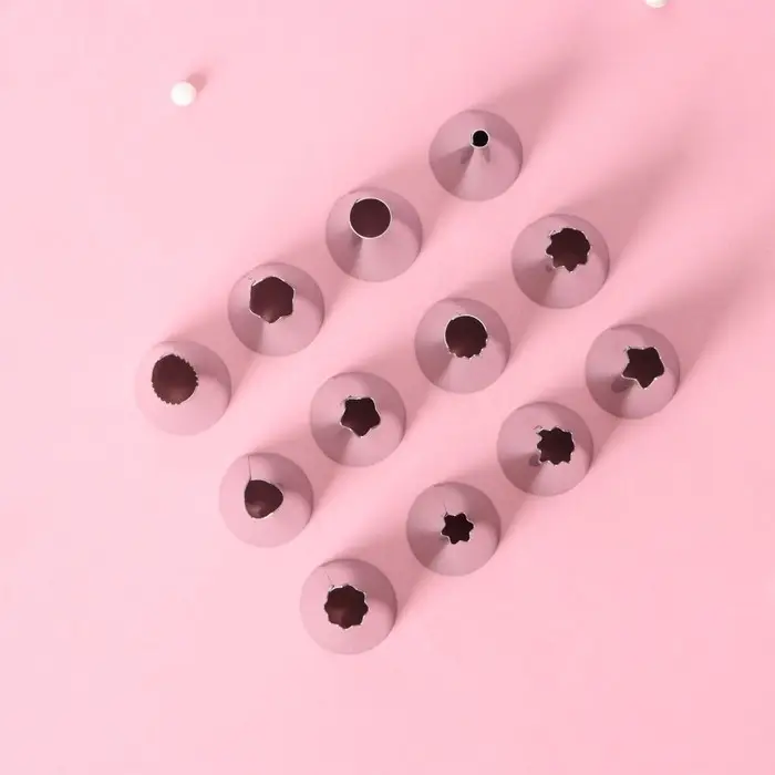 Набор насадок кондитерских, d=1,8 см, 12 шт Набор насадок кондитерских, d=1,8 см, 12 шт