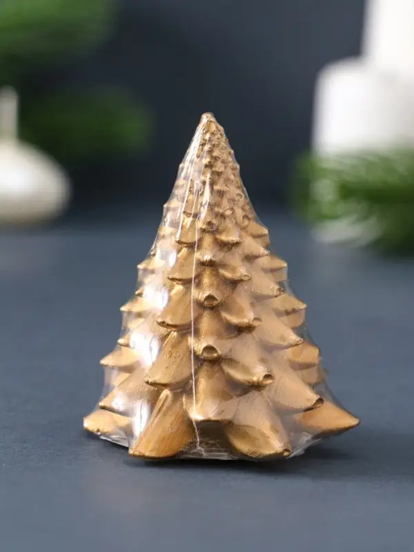 Свеча фигурная "Ёлочка" 6х6х7 см, цв. золотой