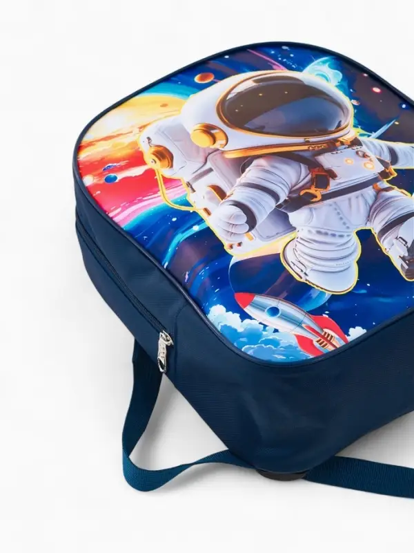Рюкзак детский 27*10*30, отд на молнии, космос т-синий Рюкзак детский 27*10*30, отд на молнии, космос т-синий