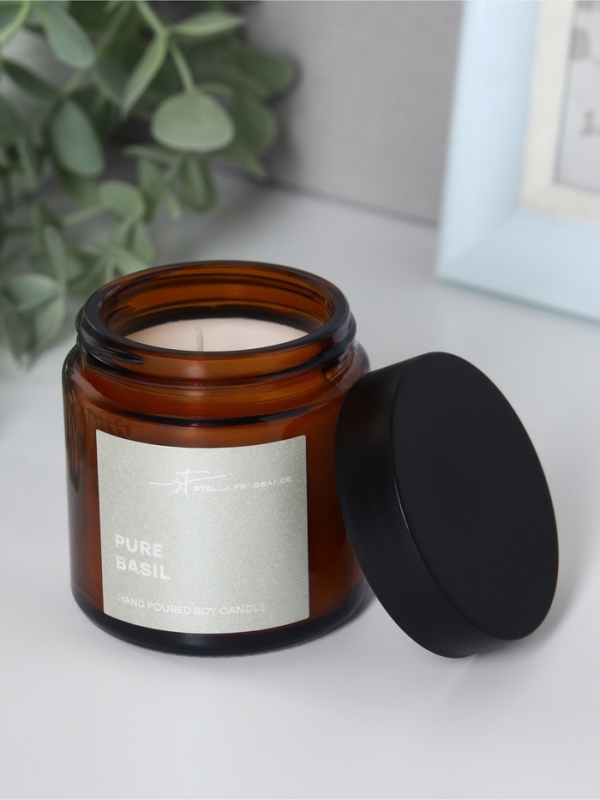 Свеча ароматическая в банке Свеча ароматическая в банке "Pure Basil", соевый воск, 90 г, чёрная кожа