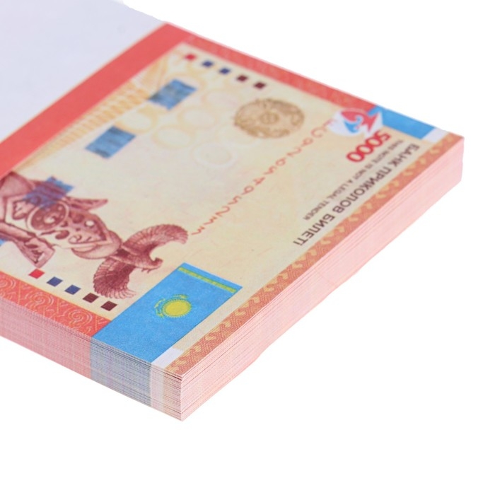 Пачка купюр Пачка купюр "5000 тенге"