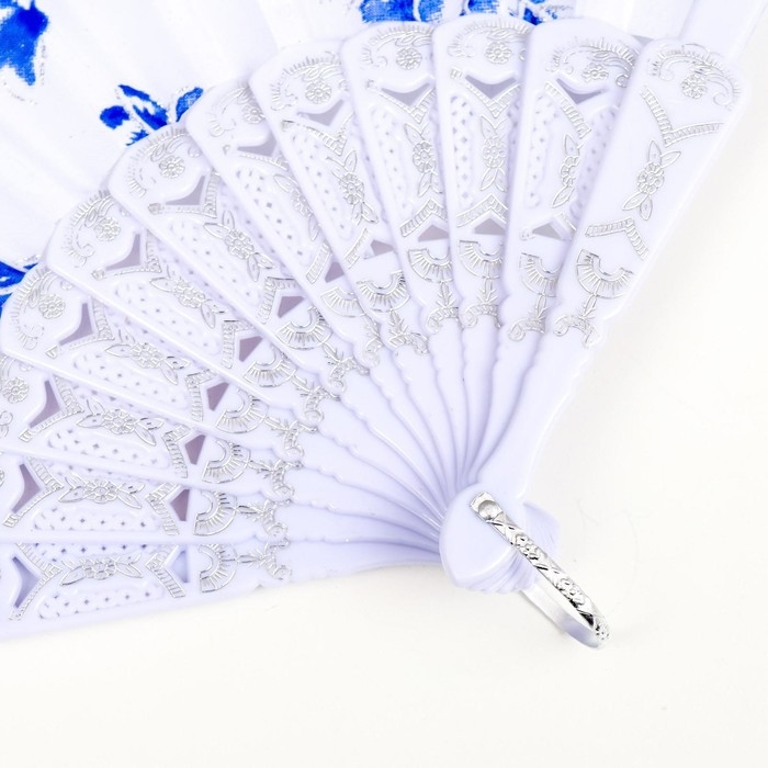 Веер пластик, текстиль  Веер пластик, текстиль "Синий рисунок на белом" МИКС 23 см