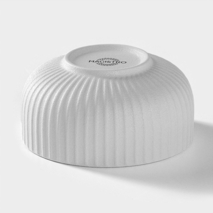 Миска фарфоровая Magistro Line, 350 мл, d=11,5 см, цвет белый Миска фарфоровая Magistro Line, 350 мл, d=11,5 см, цвет белый