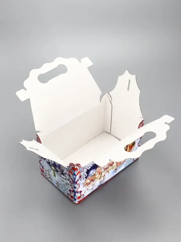 Подарочная новогодняя коробка «Зимпяя тройка в синем» 20×12×19 см Подарочная новогодняя коробка «Зимпяя тройка в синем» 20×12×19 см