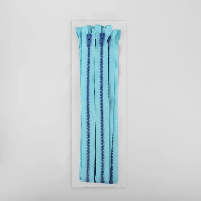 Молния «Трактор», №5, разъёмная, замок автомат, 35 см, голубая Молния «Трактор», №5, разъёмная, замок автомат, 35 см, голубая