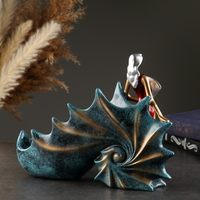 Подставка для бутылки  Подставка для бутылки "Девушка в ракушке" 30*23см