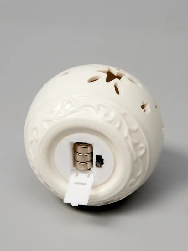 Ёлочный шар с подсветкой &laquo;Звёздочки&raquo;, 10&times;8.8&times;8.8 см, 1 LED, керамика, от батареек LR44&times;3, керамика, свечение тёплое белое