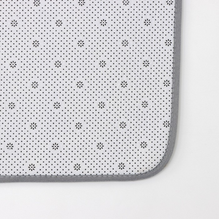 Коврик для ванной и туалета Доляна &laquo;Светящиеся звёзды&raquo;, 50&times;80 см, цвет серый, рисунок МИКС