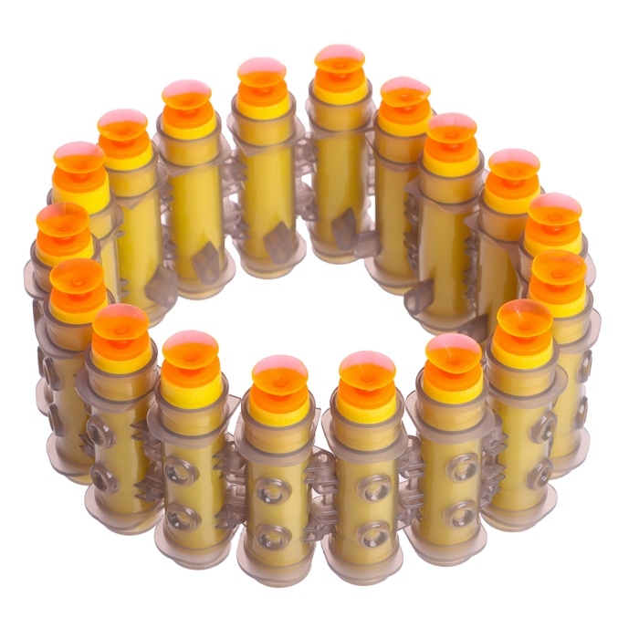 Пистолет «Глок», стреляет мягкими пулями, ленточная подача Пистолет «Глок», стреляет мягкими пулями, ленточная подача