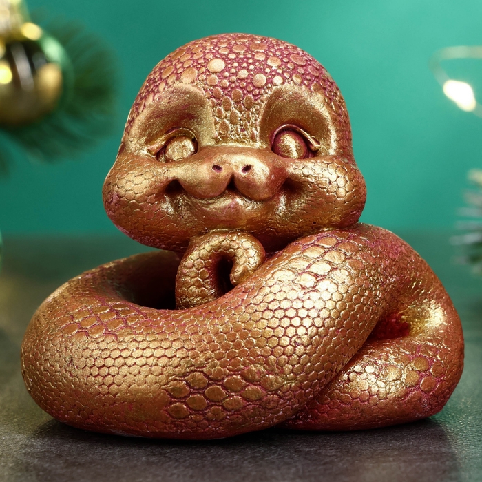 Новый год. Символ 2025. Фигура Новый год. Символ 2025. Фигура "Змея Хвостатик" бордовая-золото, 6х6см