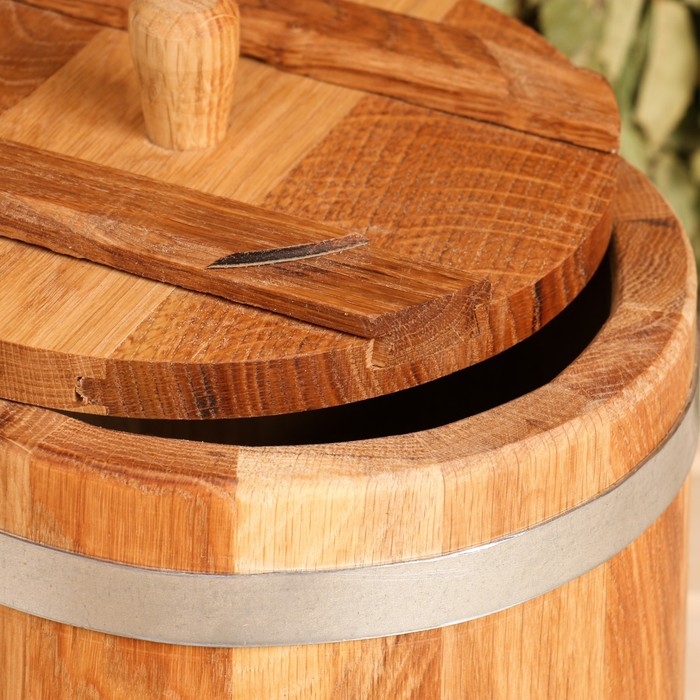 Кадка-бочка для засолки дубовая, 5 л, нержавеющий обруч, с крышкой, с гнетом Кадка-бочка для засолки дубовая, 5 л, нержавеющий обруч, с крышкой, с гнетом