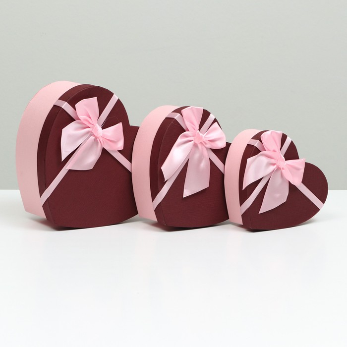 Набор коробок 3 в 1 сердца, бордовый, 21 х 19 х 9 - 15.5 х 14 х 6 см Набор коробок 3 в 1 сердца, бордовый, 21 х 19 х 9 - 15.5 х 14 х 6 см