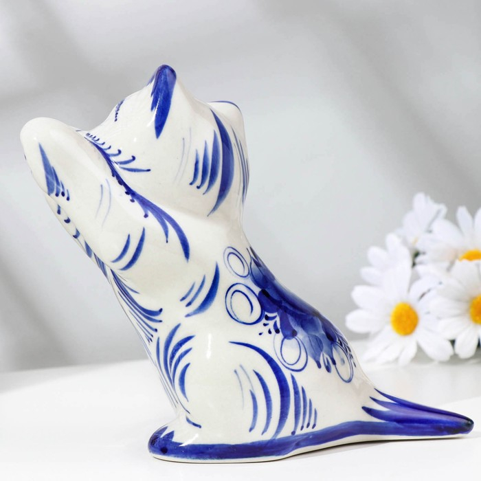 Сувенир Сувенир "Кошка Дарси в стойке", гжель, фарфор, 15х16 см