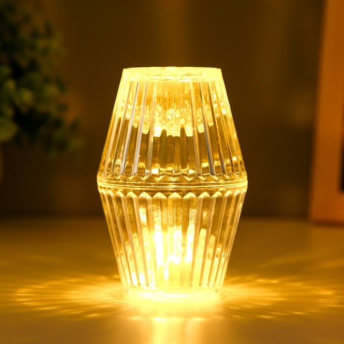 Ночник Ночник "Кристалл" LED от батареек 3хLR1130 прозрачный 6х6х10 см RISALUX