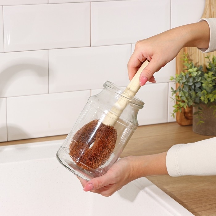 Щётка для чистки посуды Доляна, 8×4,5×23 см, щетина кокос, деревянная ручка Щётка для чистки посуды Доляна, 8×4,5×23 см, щетина кокос, деревянная ручка