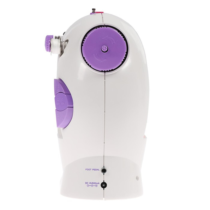 Швейная машинка Luazon LSH-03, 6 Вт, полуавтомат, 2 скорости, 4xАА или 220 В, белая Швейная машинка Luazon LSH-03, 6 Вт, полуавтомат, 2 скорости, 4xАА или 220 В, белая