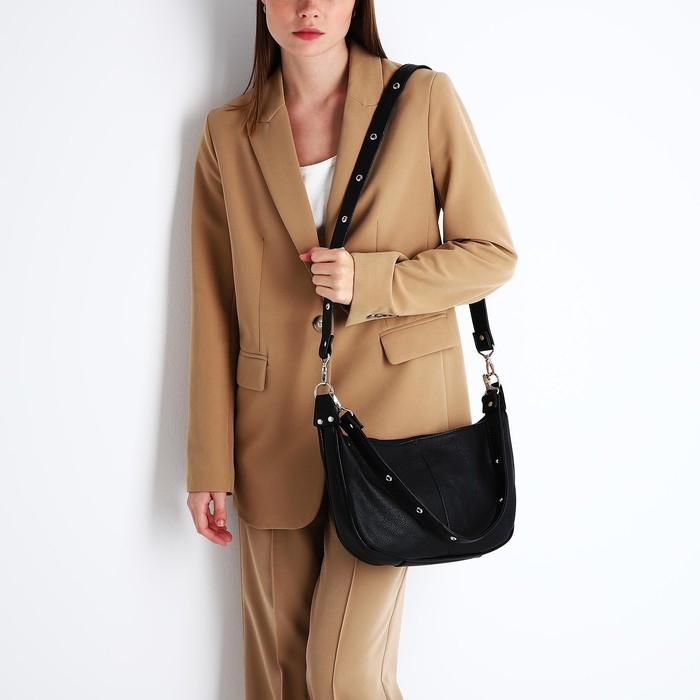 Сумка-багет Сумка-багет "Саломея" на молнии, цвет чёрный