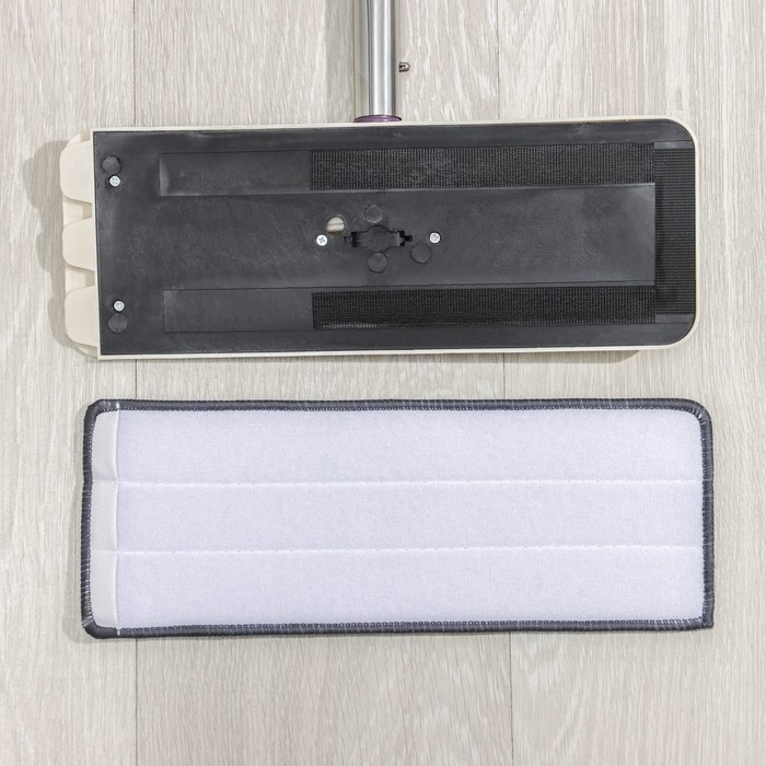 Швабра с отжимом и ведро: ведро с отсеками для полоскания и отжима 10 л, швабра плоская, запасная насадка из микрофибры Швабра с отжимом и ведро: ведро с отсеками для полоскания и отжима 10 л, швабра плоская, запасная насадка из микрофибры