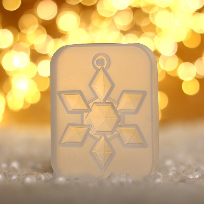 Форма силиконовая универсальная, подвеска «Снежинка-кристалл» Форма силиконовая универсальная, подвеска «Снежинка-кристалл»