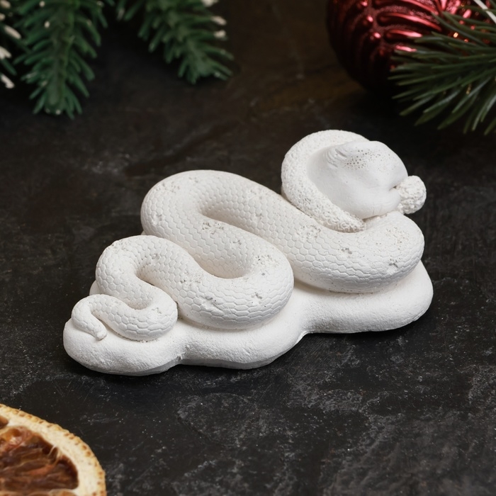 Новый год. Символ 2025. Фигура для раскраски  Новый год. Символ 2025. Фигура для раскраски "Змея в колпаке", 8,5 х 6 х 3 см